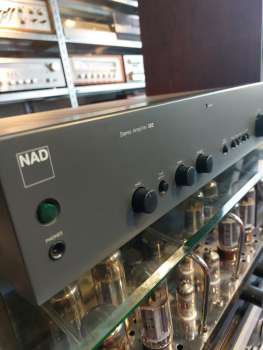 NAD 302 Verstärker von 1995 sehr robust und klangstark !